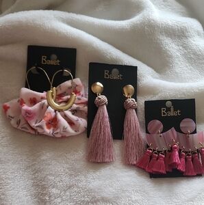 Ballet Pink and Gold Earring Set